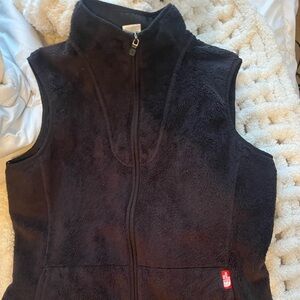Women’s North Face Sherpa Vest Size M color black
